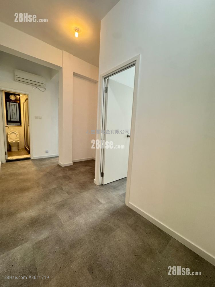 124B Waterloo Road Rental 2 Bedrooms , 1 Bathroom 380 ft² 124B Waterloo Road Rental 2 Bedrooms , 1 Bathroom 380 ft²