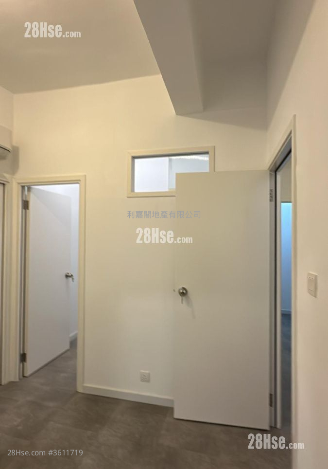 124B Waterloo Road Rental 2 Bedrooms , 1 Bathroom 380 ft² 124B Waterloo Road Rental 2 Bedrooms , 1 Bathroom 380 ft²