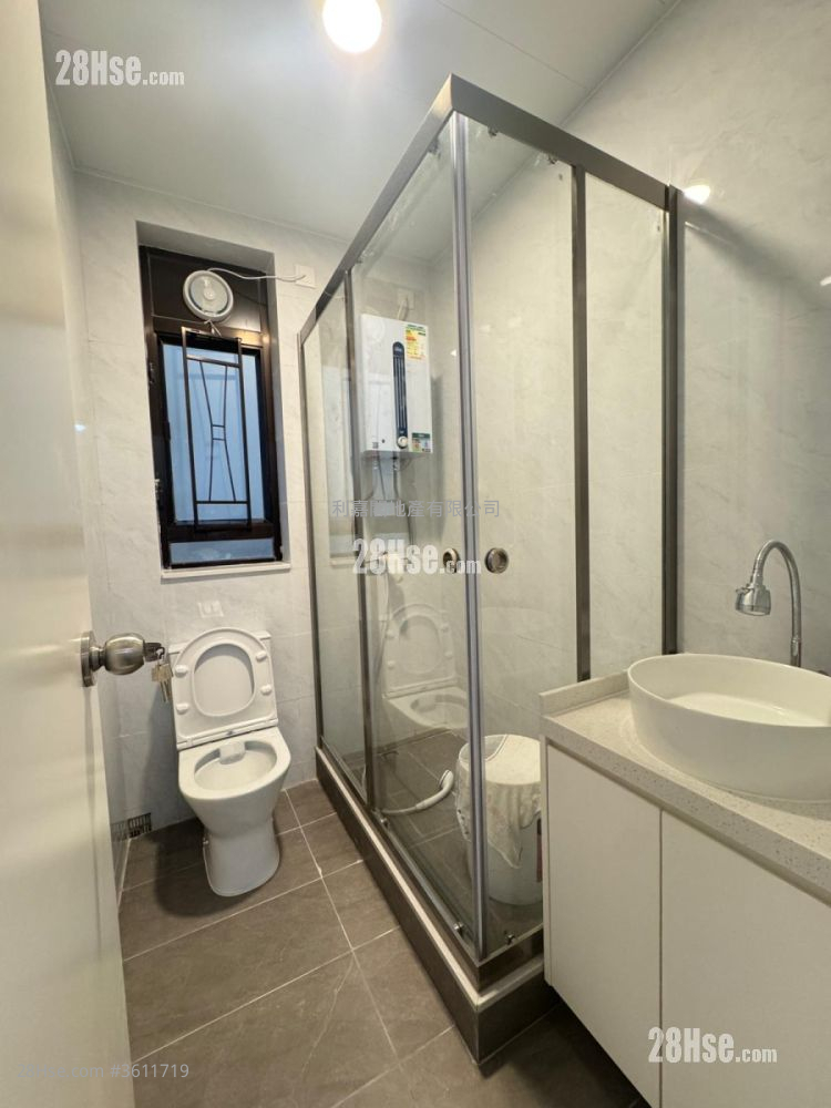 124B Waterloo Road Rental 2 Bedrooms , 1 Bathroom 380 ft² 124B Waterloo Road Rental 2 Bedrooms , 1 Bathroom 380 ft²