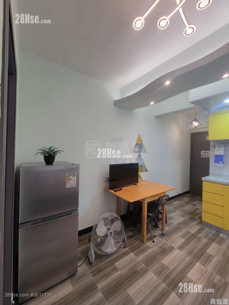 Chung Wo Building Rental 2 Bedrooms 312 ft² Chung Wo Building Rental 2 Bedrooms 312 ft²