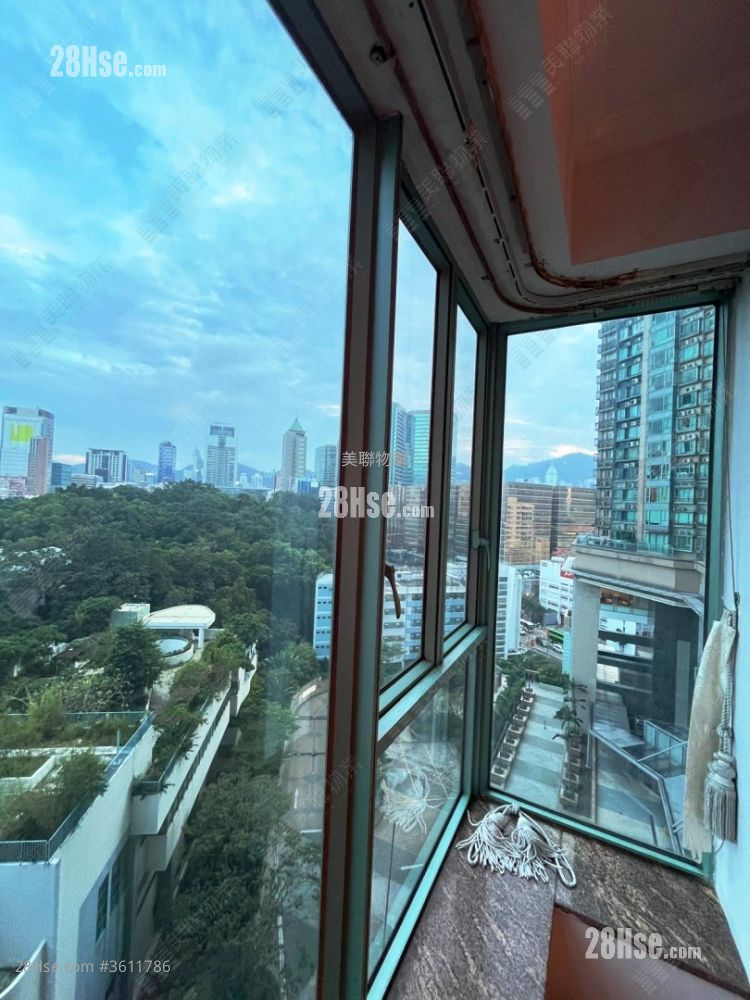 The Victoria Towers Sell 3 Bedrooms 894 ft² The Victoria Towers Sell 3 Bedrooms 894 ft²