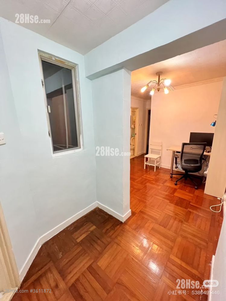 Siu Hong Court Rental 2 Bedrooms , 1 Bathroom 434 ft² Siu Hong Court Rental 2 Bedrooms , 1 Bathroom 434 ft²