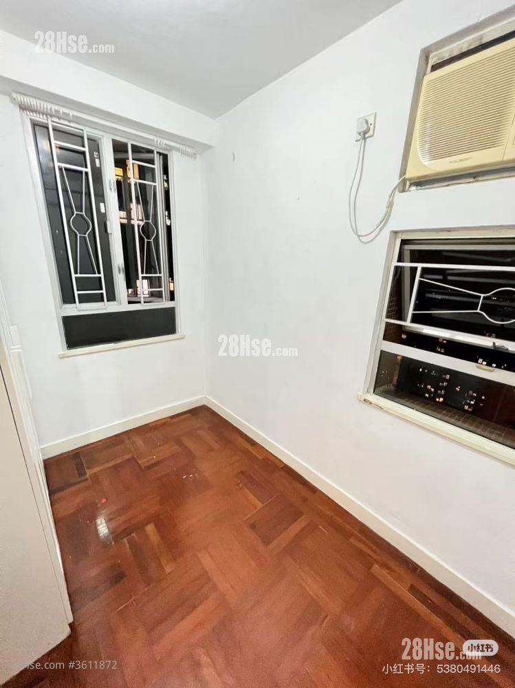 Siu Hong Court Rental 2 Bedrooms , 1 Bathroom 434 ft² Siu Hong Court Rental 2 Bedrooms , 1 Bathroom 434 ft²