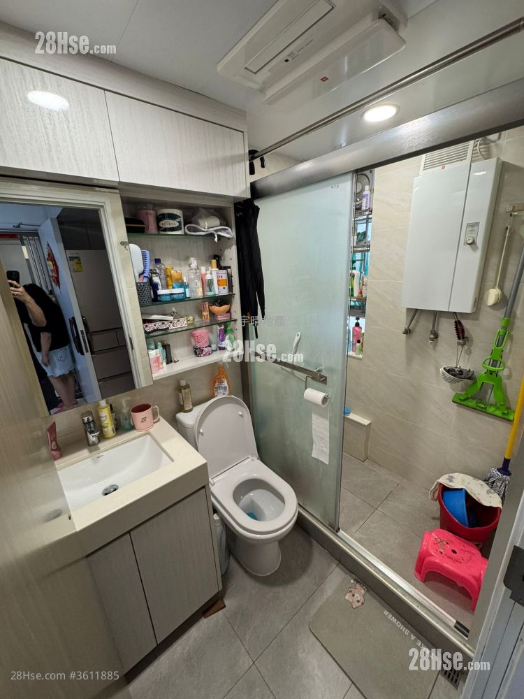 Hoi Lok Court Sell 3 Bedrooms , 1 Bathroom 478 ft² Hoi Lok Court Sell 3 Bedrooms , 1 Bathroom 478 ft²