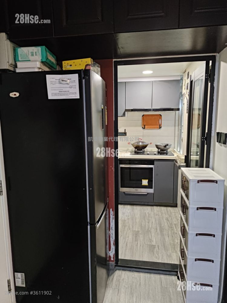 Hoi Lok Court Sell 2 Bedrooms 391 ft² Hoi Lok Court Sell 2 Bedrooms 391 ft²