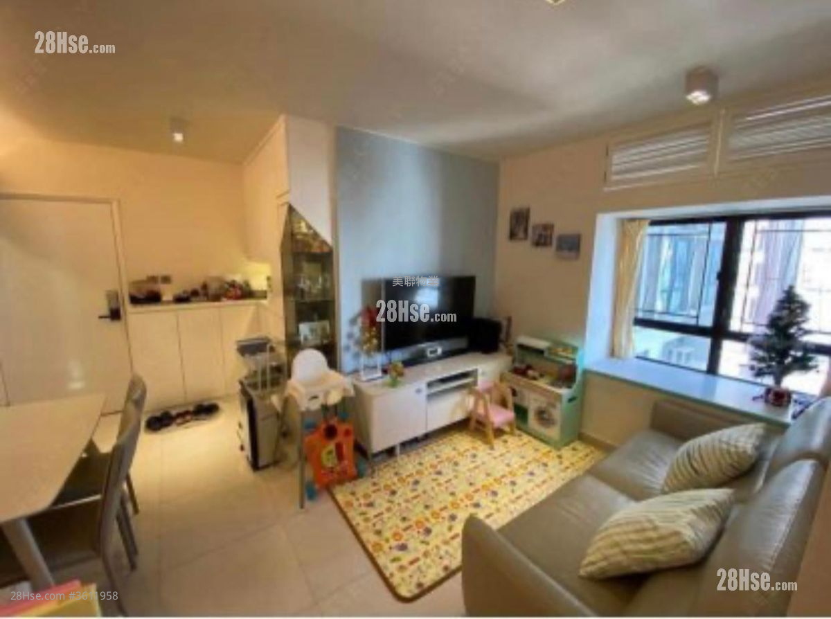 Tai Hing Gardens Sell 2 Bedrooms , 1 Bathroom 447 ft² Tai Hing Gardens Sell 2 Bedrooms , 1 Bathroom 447 ft²