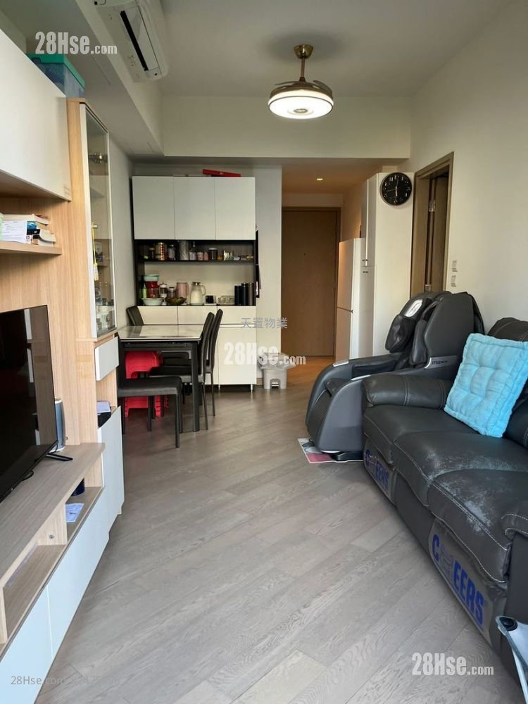 Wetland Seasons Park Rental 4 Bedrooms , 2 Bathrooms 673 ft² Wetland Seasons Park Rental 4 Bedrooms , 2 Bathrooms 673 ft²