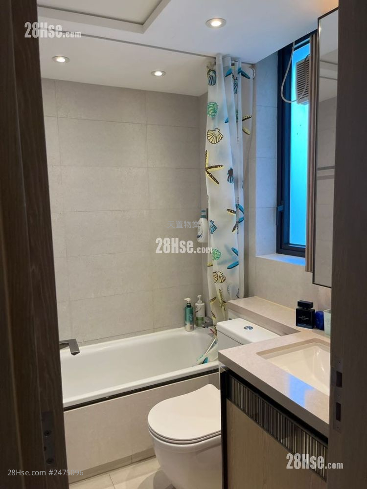 Wetland Seasons Park Rental 4 Bedrooms , 2 Bathrooms 673 ft² Wetland Seasons Park Rental 4 Bedrooms , 2 Bathrooms 673 ft²