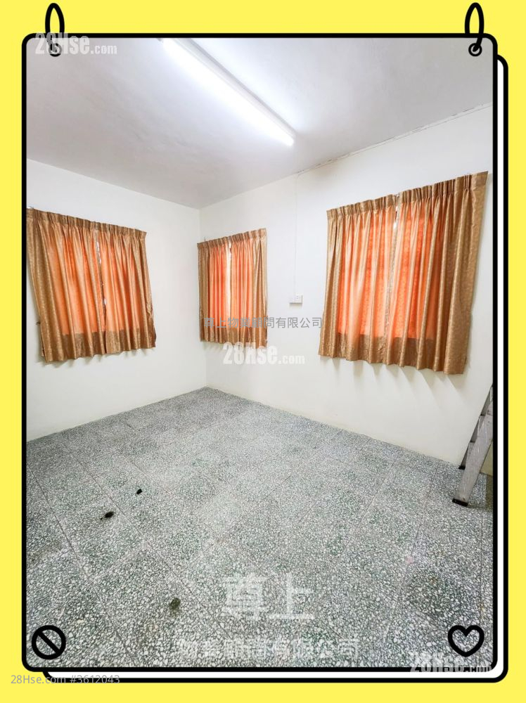 Village Sell 5+ Bedrooms , 2 Bathrooms Village Sell 5+ Bedrooms , 2 Bathrooms