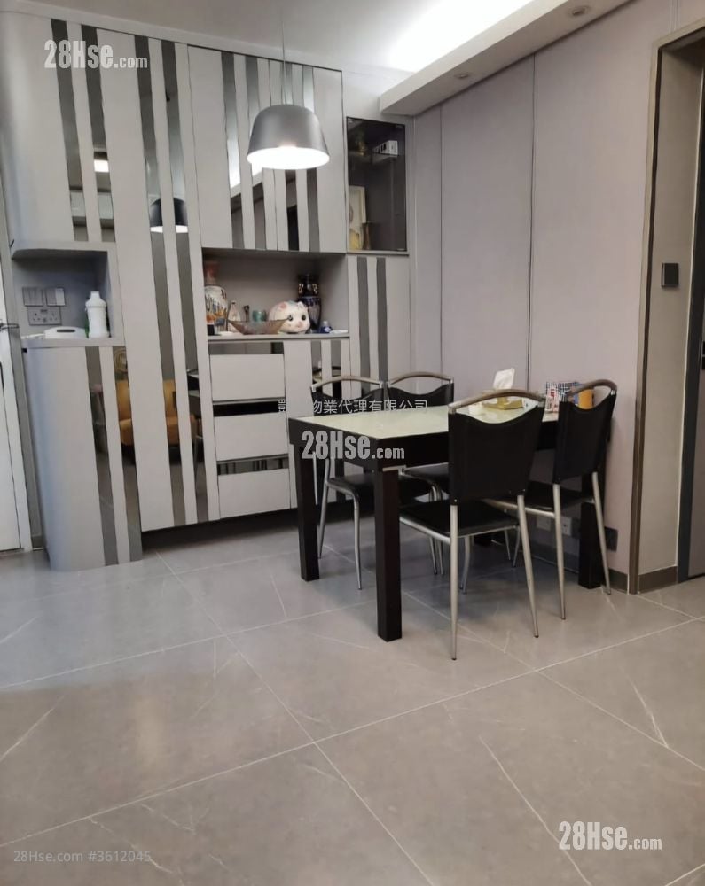 Kwun Tak Court Sell 3 Bedrooms 568 ft² Kwun Tak Court Sell 3 Bedrooms 568 ft²