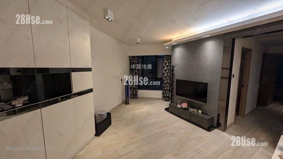 Park Royale Sell 3 Bedrooms 553 ft² Park Royale Sell 3 Bedrooms 553 ft²