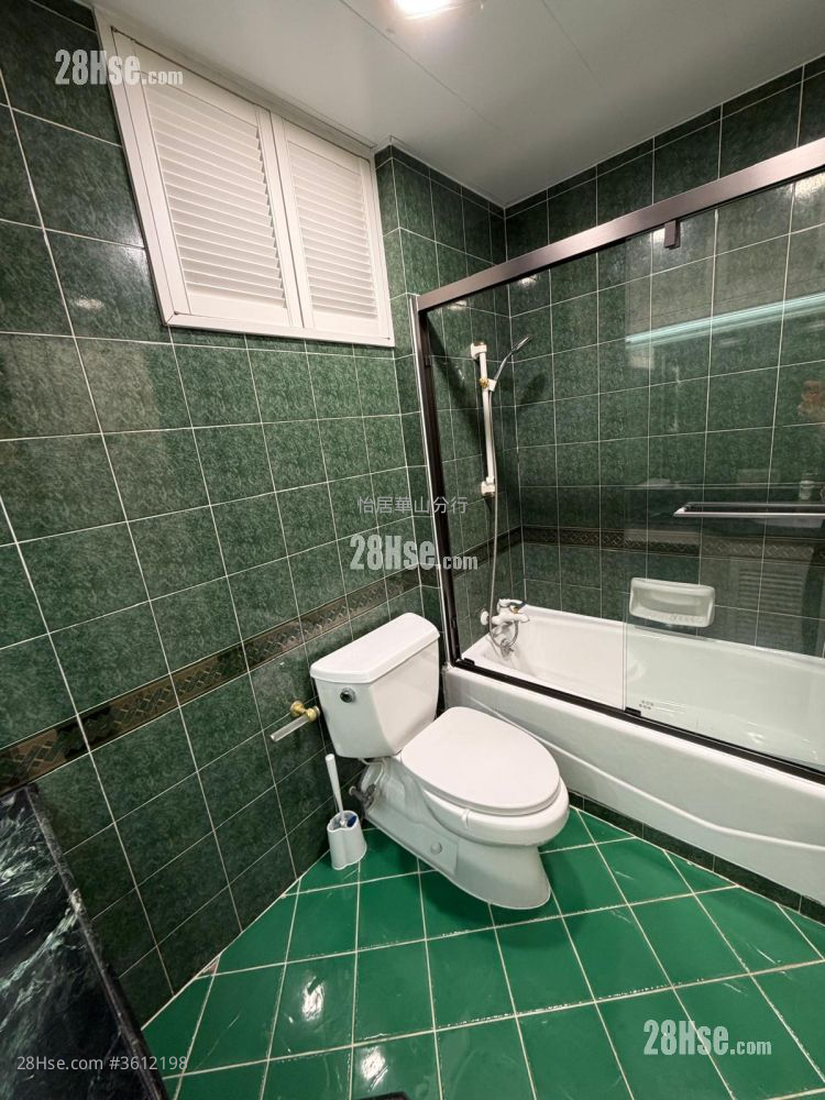 Taikoo Shing Sell 3 Bedrooms , 2 Bathrooms 1,195 ft² Taikoo Shing Sell 3 Bedrooms , 2 Bathrooms 1,195 ft²