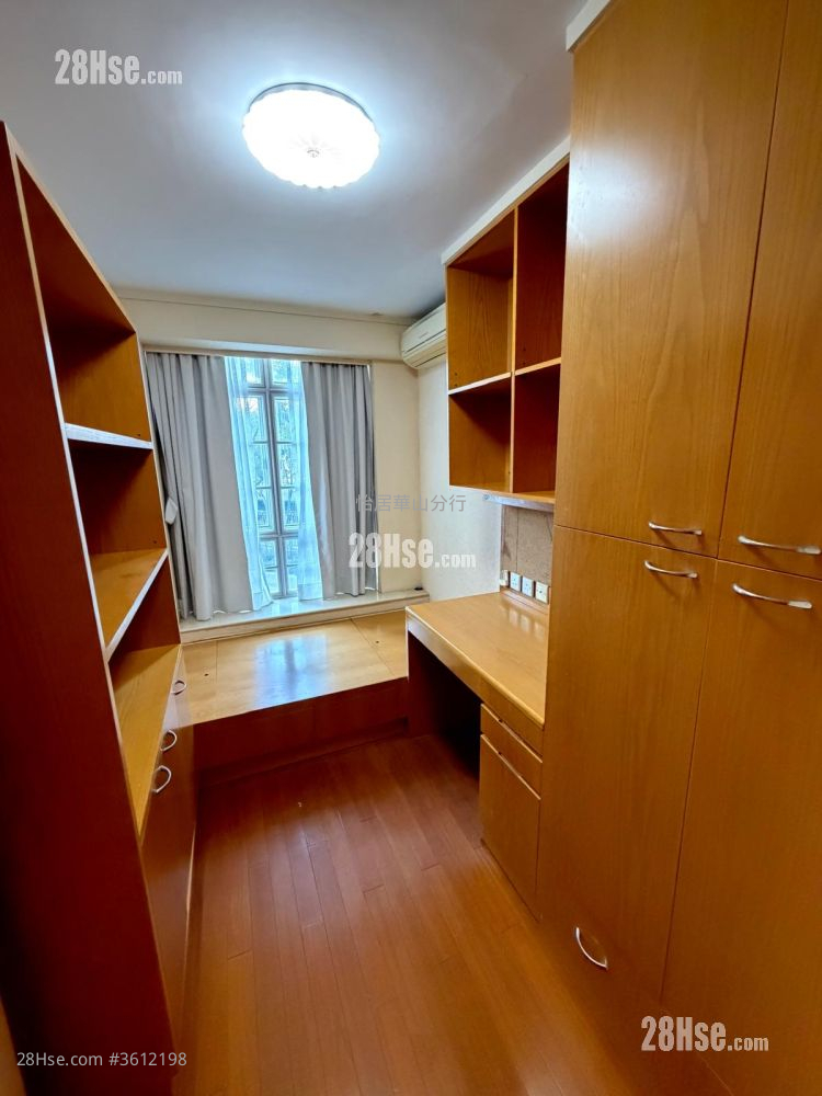Taikoo Shing Sell 3 Bedrooms , 2 Bathrooms 1,195 ft² Taikoo Shing Sell 3 Bedrooms , 2 Bathrooms 1,195 ft²