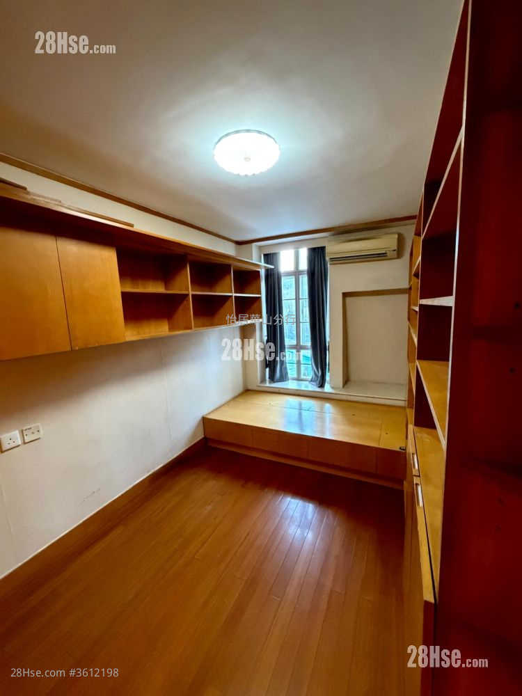 Taikoo Shing Sell 3 Bedrooms , 2 Bathrooms 1,195 ft² Taikoo Shing Sell 3 Bedrooms , 2 Bathrooms 1,195 ft²