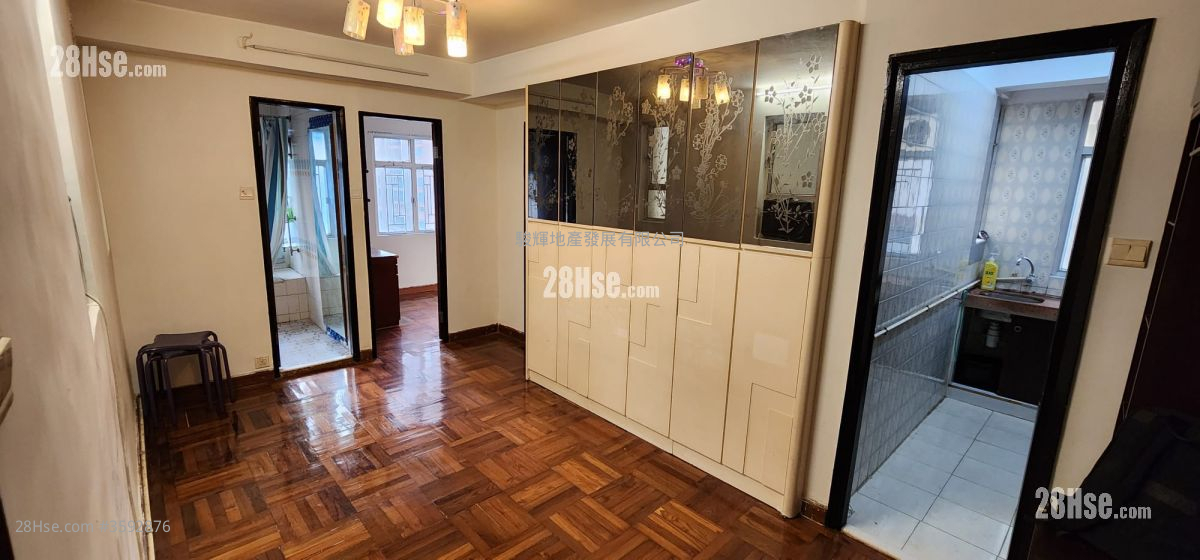 順興大廈 租盤 2 房 , 1 浴室 429 平方呎