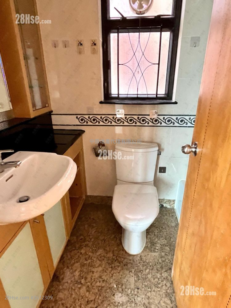 Aegean Coast Rental 4 Bedrooms , 2 Bathrooms 811 ft² Aegean Coast Rental 4 Bedrooms , 2 Bathrooms 811 ft²
