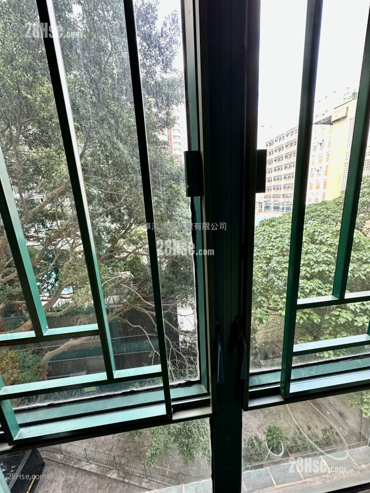 Intelligent Court Sell 2 Bedrooms 375 ft² Intelligent Court Sell 2 Bedrooms 375 ft²