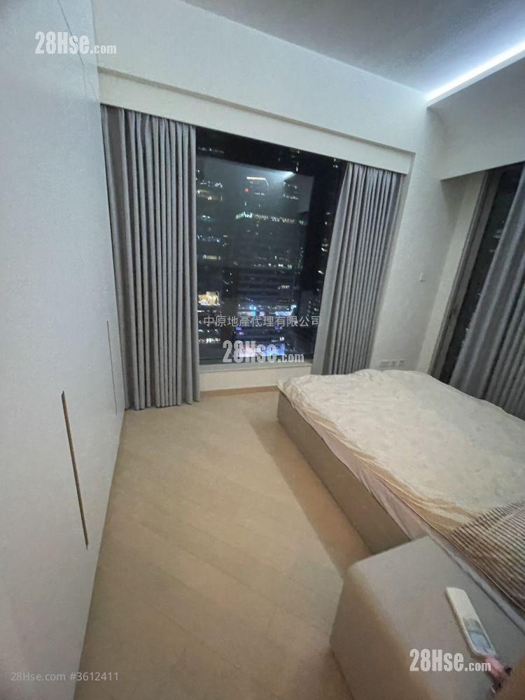 Grand Central Rental 3 Bedrooms , 2 Bathrooms 758 ft² Grand Central Rental 3 Bedrooms , 2 Bathrooms 758 ft²