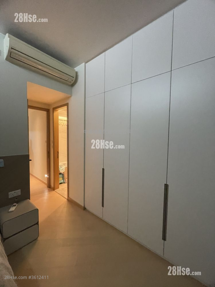 Grand Central Rental 3 Bedrooms , 2 Bathrooms 758 ft² Grand Central Rental 3 Bedrooms , 2 Bathrooms 758 ft²