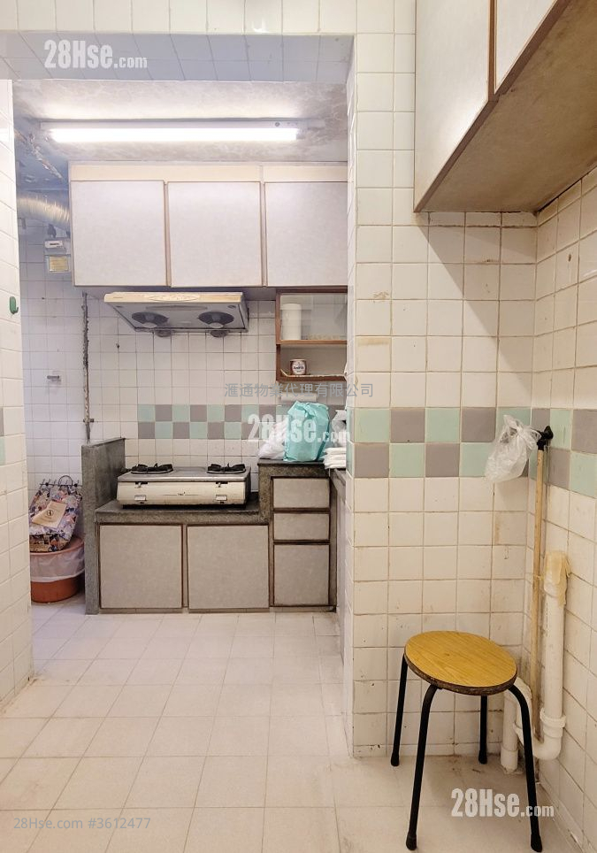 Tung Hei Court Sell 2 Bedrooms , 1 Bathroom 438 ft² Tung Hei Court Sell 2 Bedrooms , 1 Bathroom 438 ft²