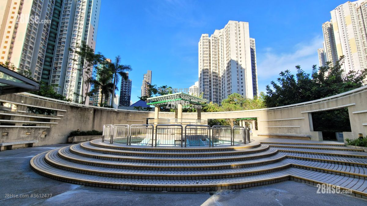 Tung Hei Court Sell 2 Bedrooms , 1 Bathroom 438 ft² Tung Hei Court Sell 2 Bedrooms , 1 Bathroom 438 ft²