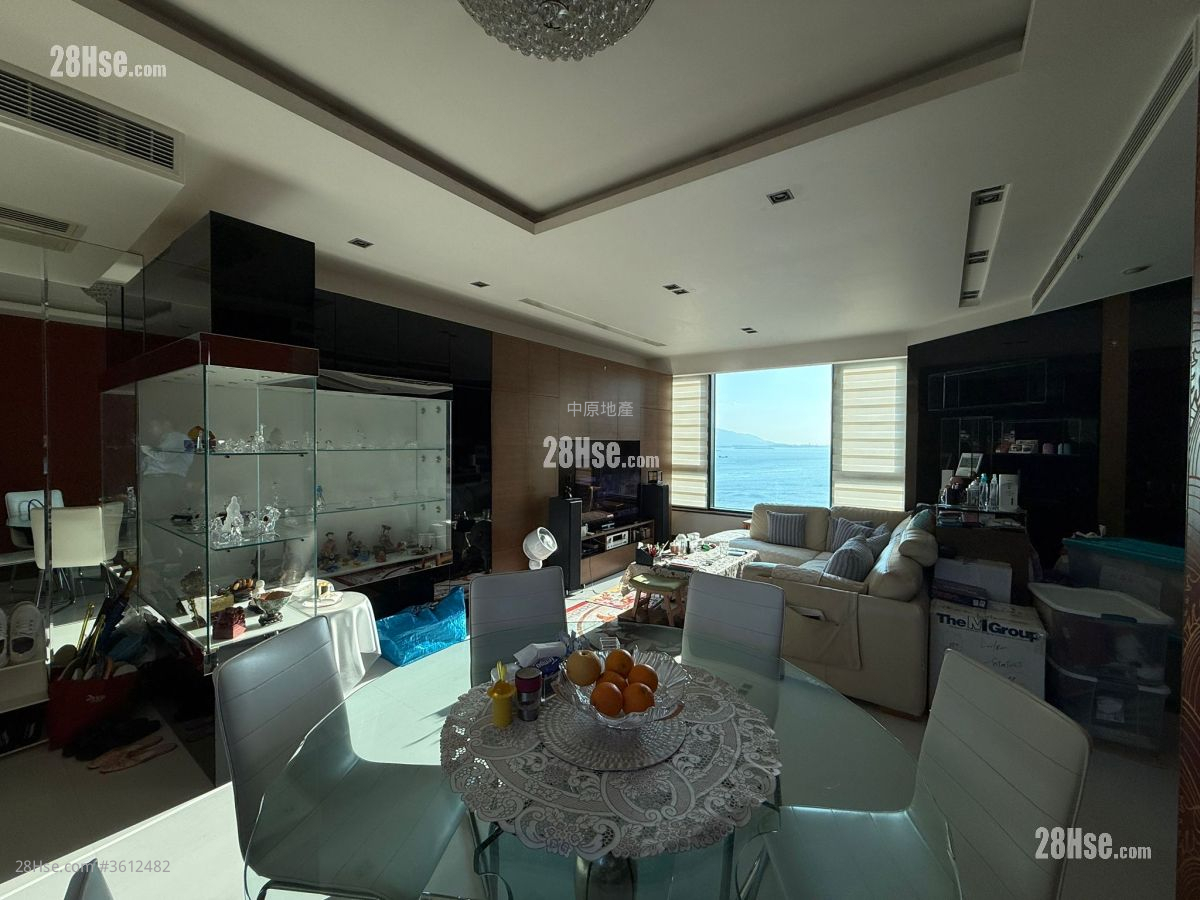 Palatial Coast Sell 3 Bedrooms , 2 Bathrooms 1,186 ft² Palatial Coast Sell 3 Bedrooms , 2 Bathrooms 1,186 ft²