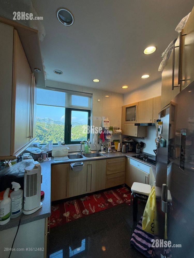 Palatial Coast Sell 3 Bedrooms , 2 Bathrooms 1,186 ft² Palatial Coast Sell 3 Bedrooms , 2 Bathrooms 1,186 ft²