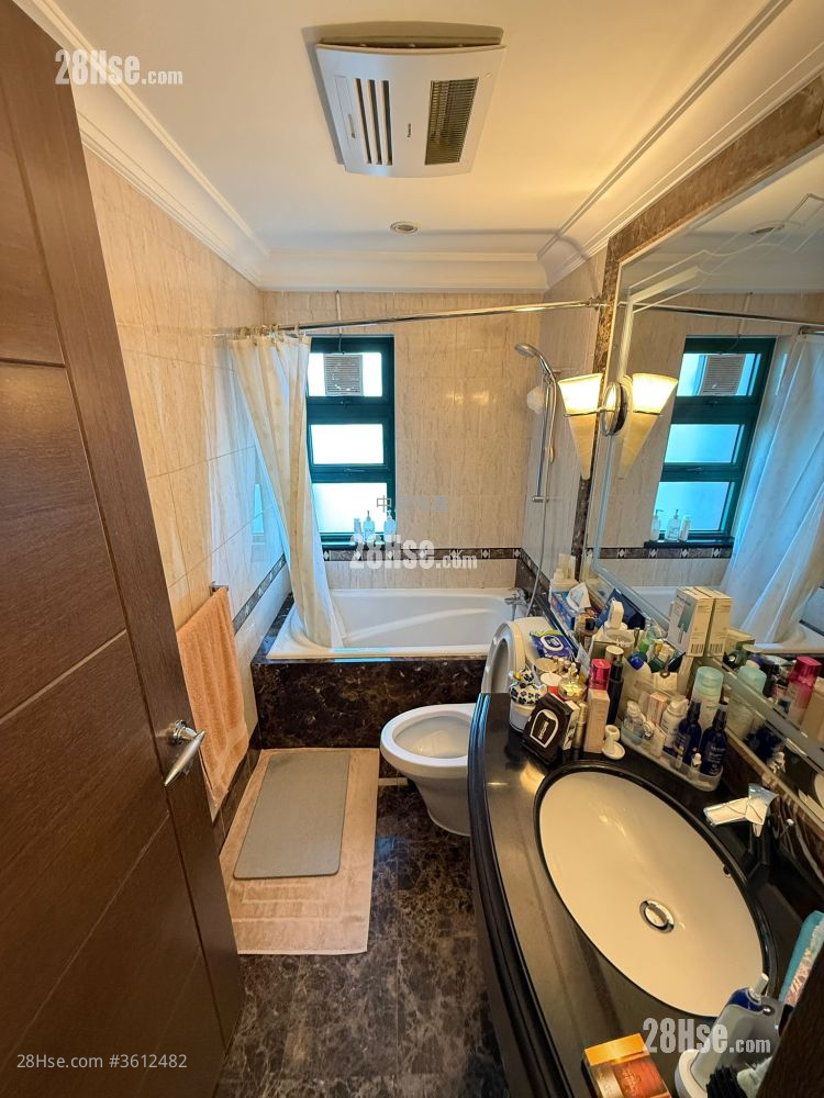 Palatial Coast Sell 3 Bedrooms , 2 Bathrooms 1,186 ft² Palatial Coast Sell 3 Bedrooms , 2 Bathrooms 1,186 ft²