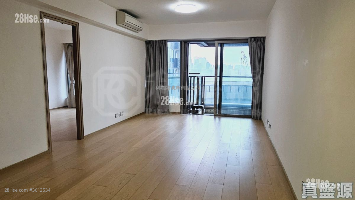 Harbour Glory Sell 3 Bedrooms 1,042 ft² Harbour Glory Sell 3 Bedrooms 1,042 ft²