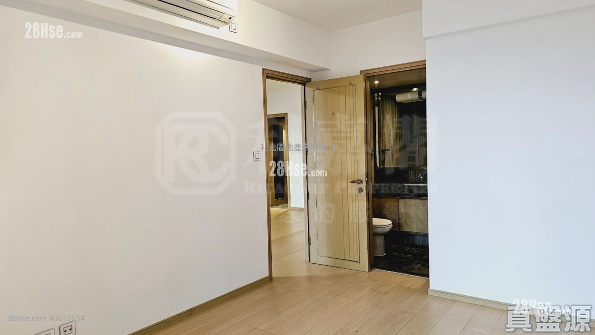 Harbour Glory Sell 3 Bedrooms 1,042 ft² Harbour Glory Sell 3 Bedrooms 1,042 ft²