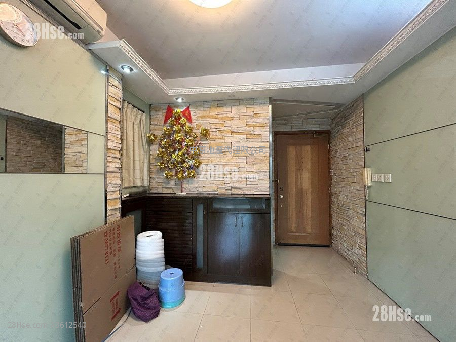 Nerine Cove Sell 2 Bedrooms , 1 Bathroom 524 ft² Nerine Cove Sell 2 Bedrooms , 1 Bathroom 524 ft²