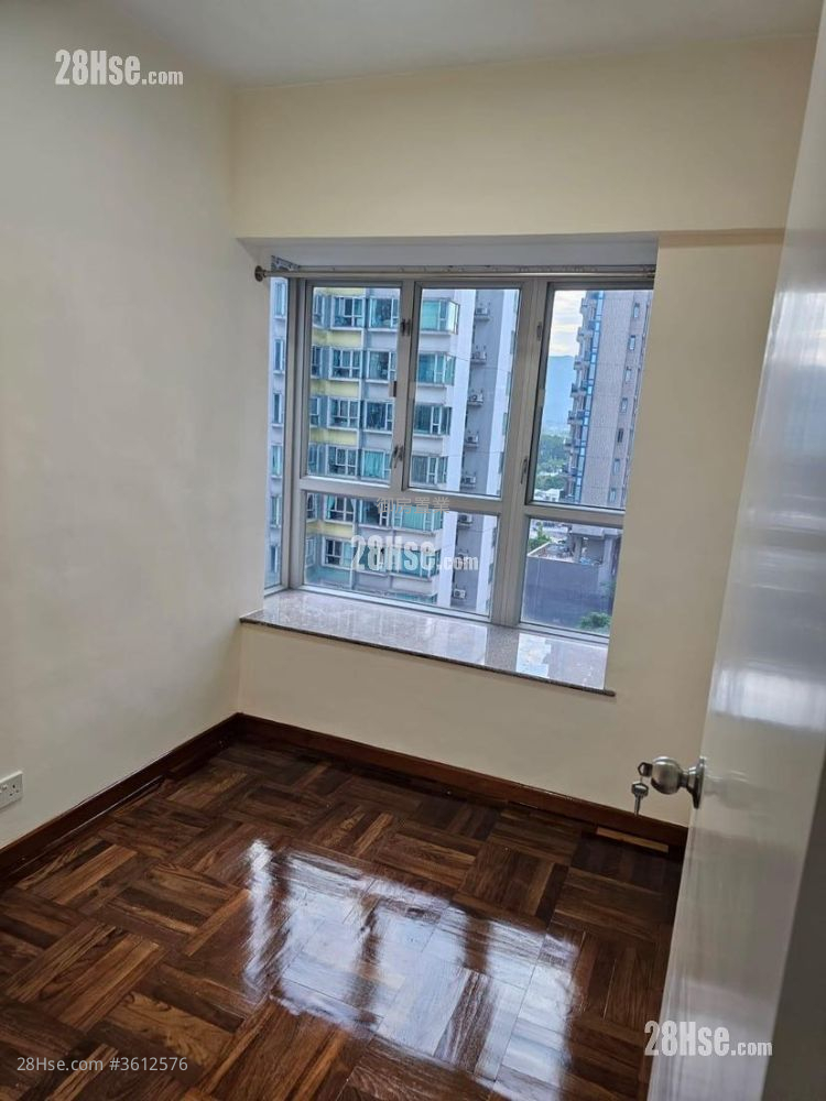 Sereno Verde Rental 419 ft² Sereno Verde Rental 419 ft²