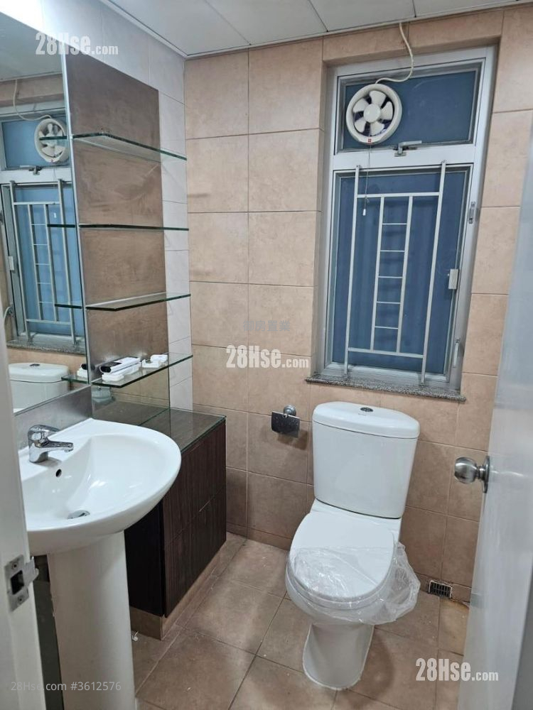 Sereno Verde Rental 419 ft² Sereno Verde Rental 419 ft²