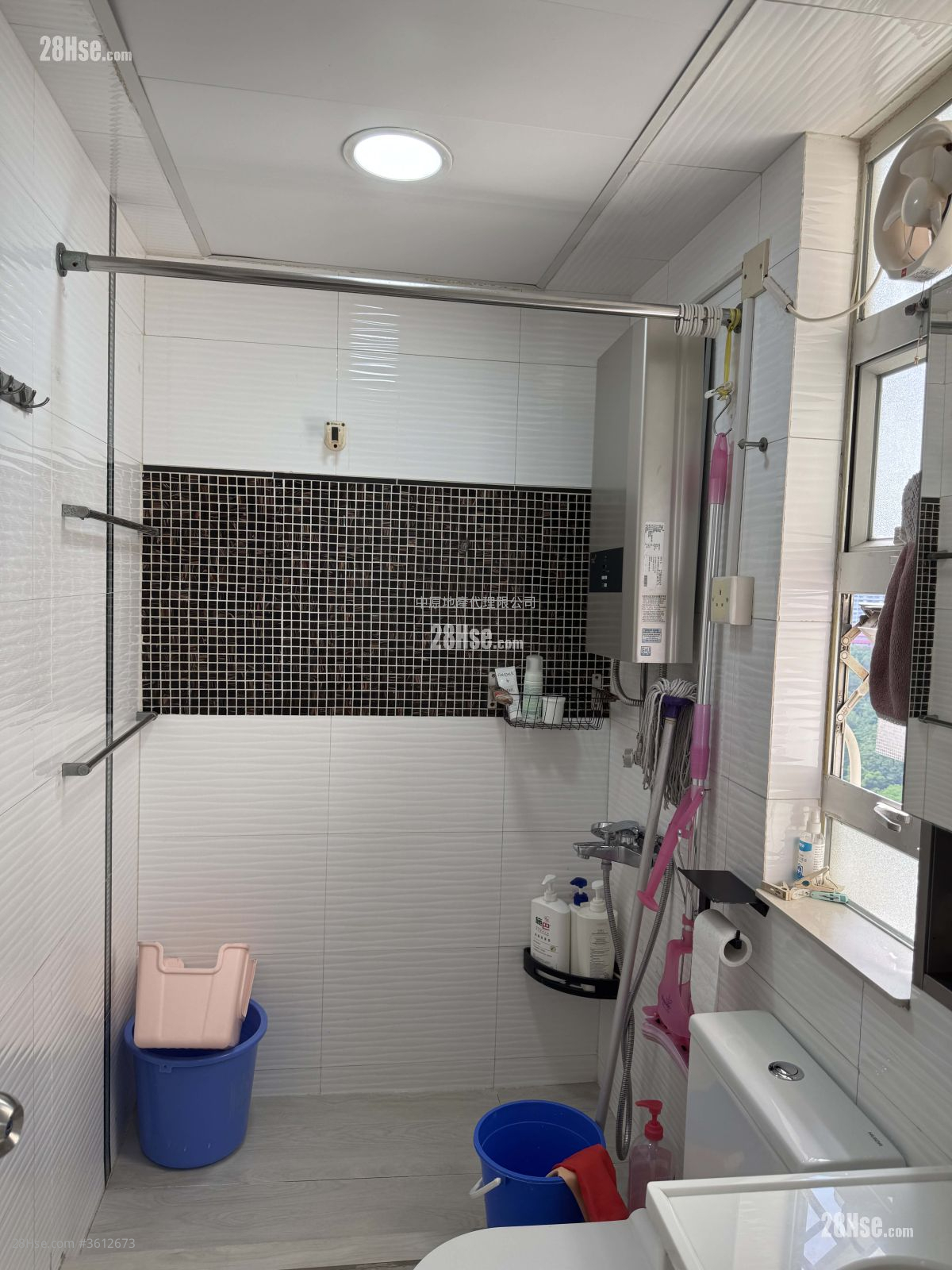 Kam Wah Garden Sell 2 Bedrooms 348 ft² Kam Wah Garden Sell 2 Bedrooms 348 ft²