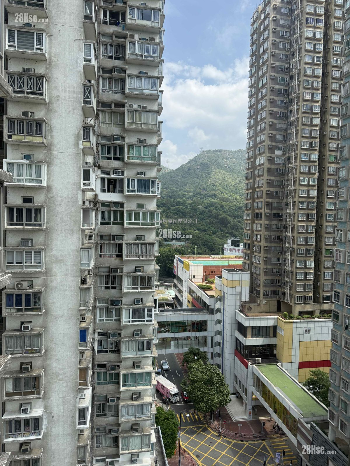 Kam Wah Garden Sell 2 Bedrooms 348 ft² Kam Wah Garden Sell 2 Bedrooms 348 ft²