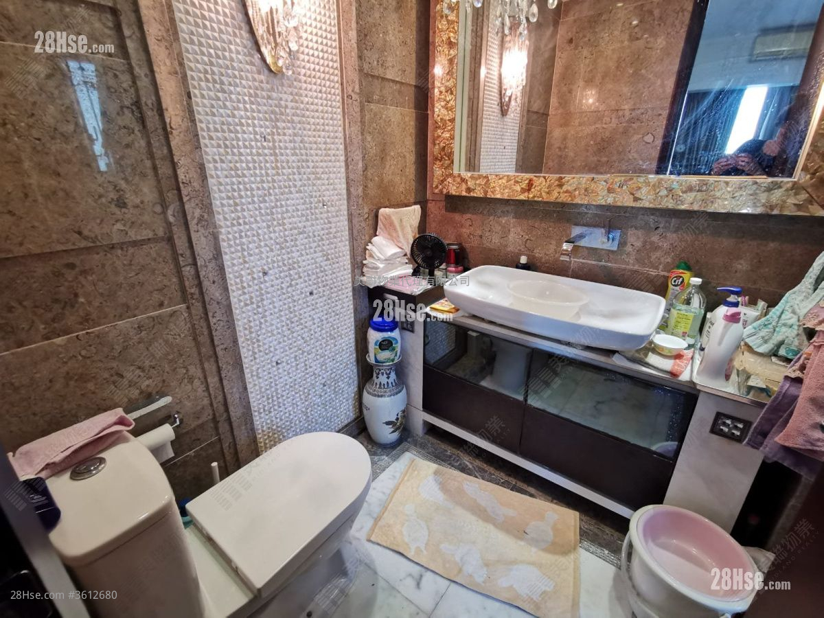Celestial Heights Sell 3 Bedrooms , 3 Bathrooms 1,140 ft² Celestial Heights Sell 3 Bedrooms , 3 Bathrooms 1,140 ft²