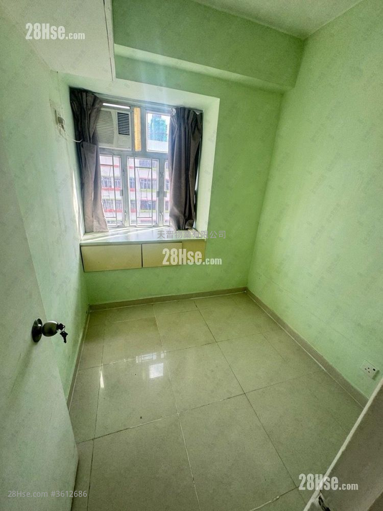 Grandview Garden Sell 3 Bedrooms , 1 Bathroom 449 ft² Grandview Garden Sell 3 Bedrooms , 1 Bathroom 449 ft²