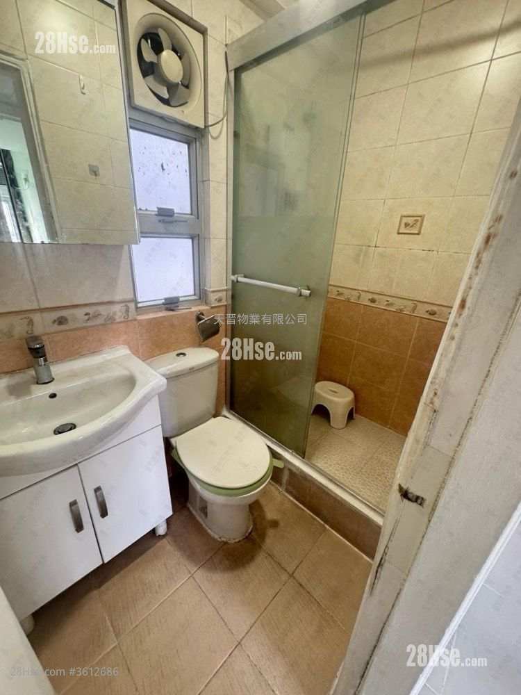 Grandview Garden Sell 3 Bedrooms , 1 Bathroom 449 ft² Grandview Garden Sell 3 Bedrooms , 1 Bathroom 449 ft²