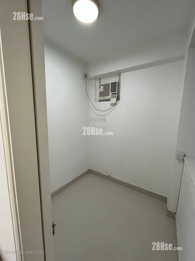 Shun Fai Building Sell 1 Bedroom , 1 Bathroom 276 ft² Shun Fai Building Sell 1 Bedroom , 1 Bathroom 276 ft²