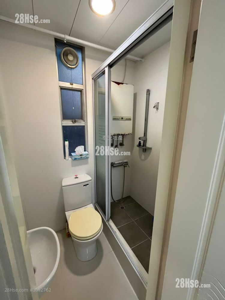 Shun Fai Building Sell 1 Bedroom , 1 Bathroom 276 ft² Shun Fai Building Sell 1 Bedroom , 1 Bathroom 276 ft²