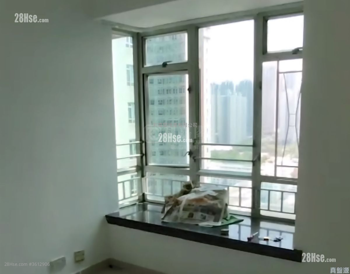 The Metro City Sell 3 Bedrooms , 2 Bathrooms 526 ft² The Metro City Sell 3 Bedrooms , 2 Bathrooms 526 ft²