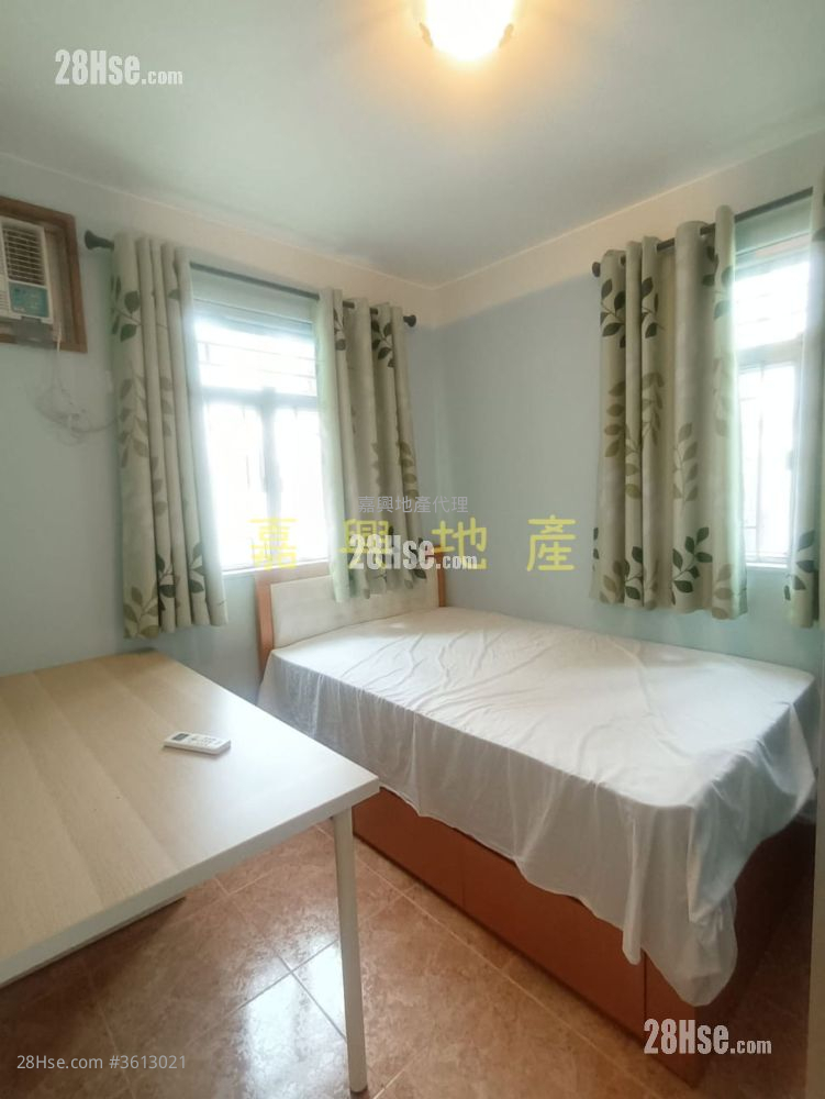 South Hill Villa Sell 3 Bedrooms , 1 Bathroom South Hill Villa Sell 3 Bedrooms , 1 Bathroom