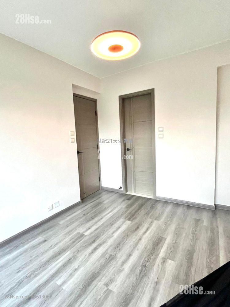 海澄軒 售盤 4 房 , 1 浴室 702 平方呎 海澄軒 售盤 4 房 , 1 浴室 702 平方呎