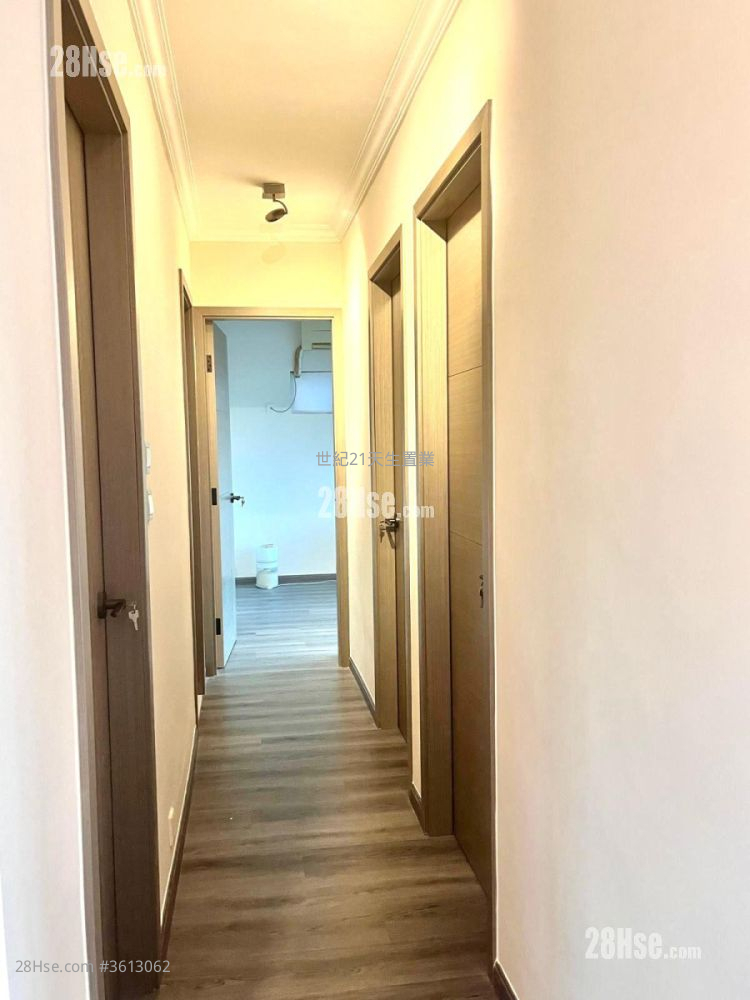 海澄軒 售盤 4 房 , 1 浴室 702 平方呎 海澄軒 售盤 4 房 , 1 浴室 702 平方呎