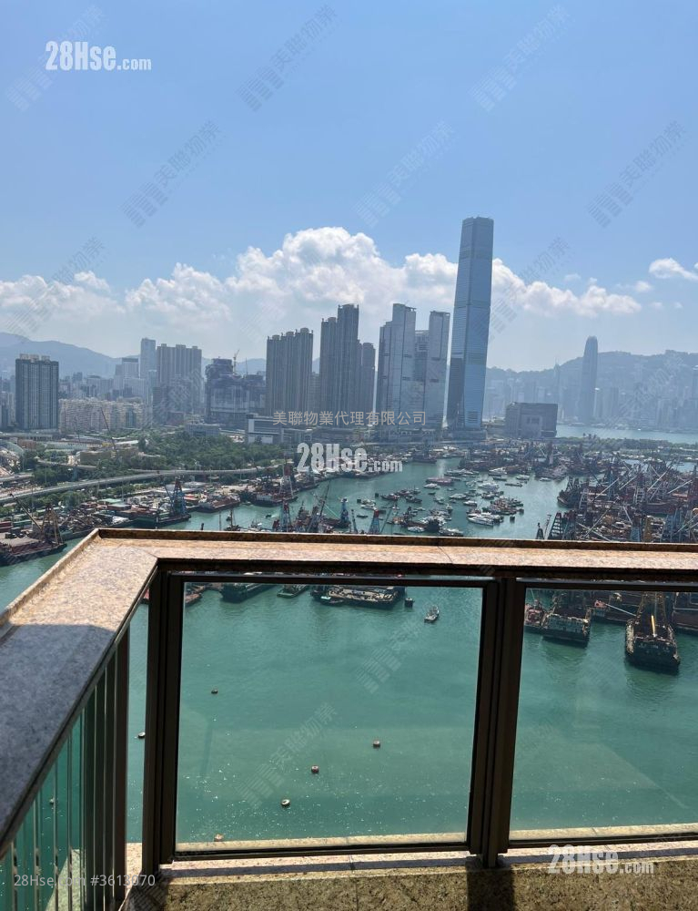 One Silversea Sell 3 Bedrooms , 2 Bathrooms 746 ft² One Silversea Sell 3 Bedrooms , 2 Bathrooms 746 ft²