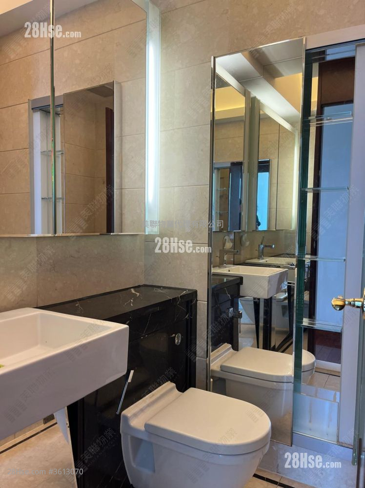 One Silversea Sell 3 Bedrooms , 2 Bathrooms 746 ft² One Silversea Sell 3 Bedrooms , 2 Bathrooms 746 ft²