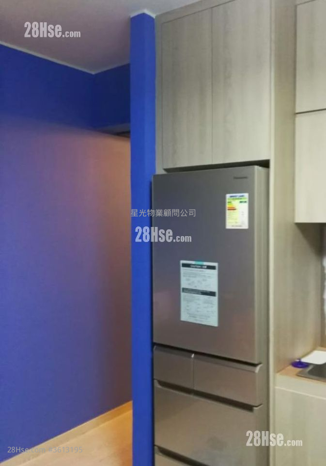 Bee Shing Mansion Sell 4 Bedrooms , 2 Bathrooms 677 ft² Bee Shing Mansion Sell 4 Bedrooms , 2 Bathrooms 677 ft²