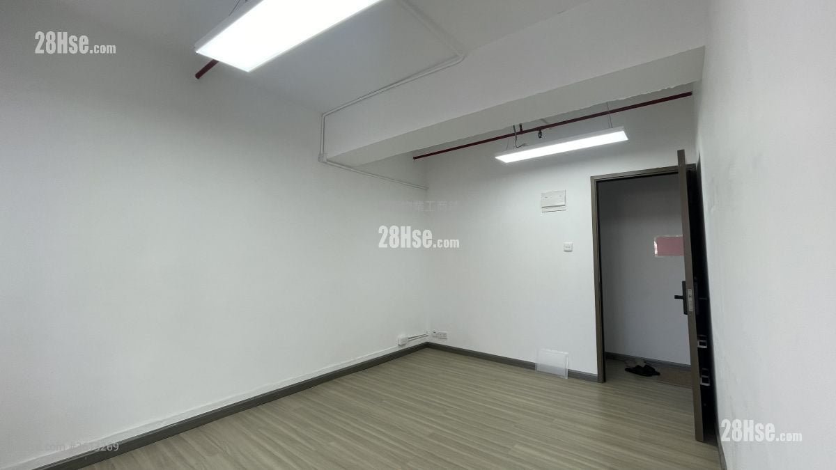 Selwyn Factory Building Rental Studio , 1 Toilet Selwyn Factory Building Rental Studio , 1 Toilet