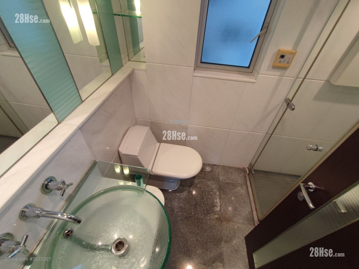 The Harbourside Rental 2 Bedrooms , 2 Bathrooms 804 ft² The Harbourside Rental 2 Bedrooms , 2 Bathrooms 804 ft²