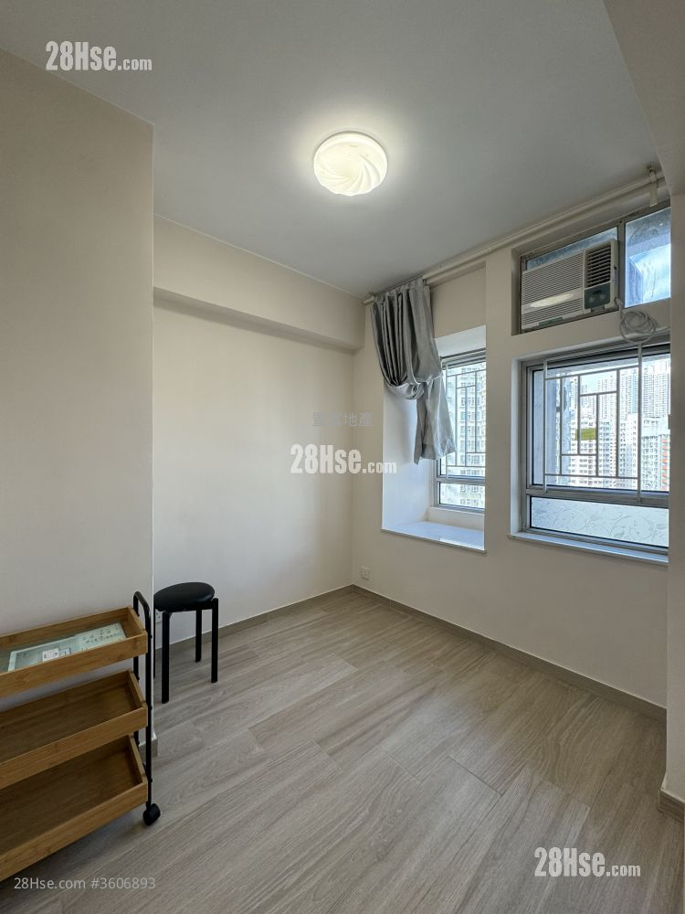 New Kwai Fong Gardens Sell 2 Bedrooms , 1 Bathroom 410 ft² New Kwai Fong Gardens Sell 2 Bedrooms , 1 Bathroom 410 ft²